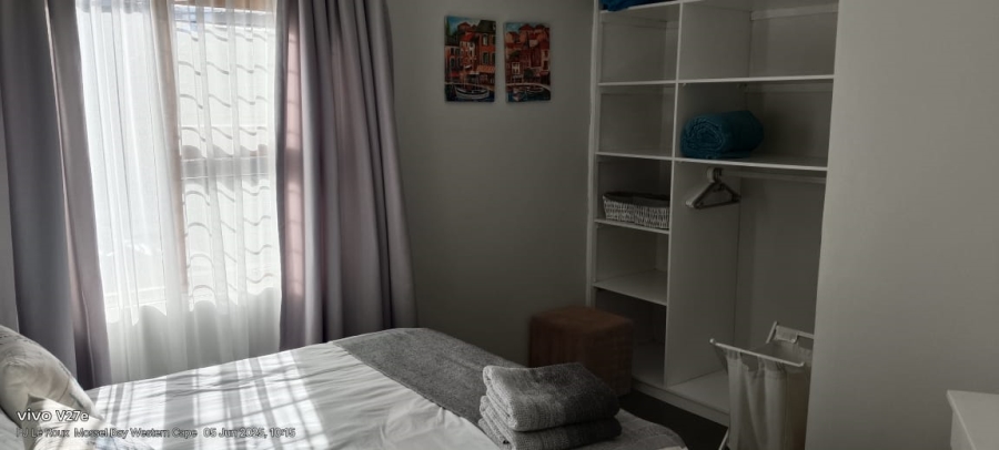 5 Bedroom Property for Sale in Bayview Western Cape